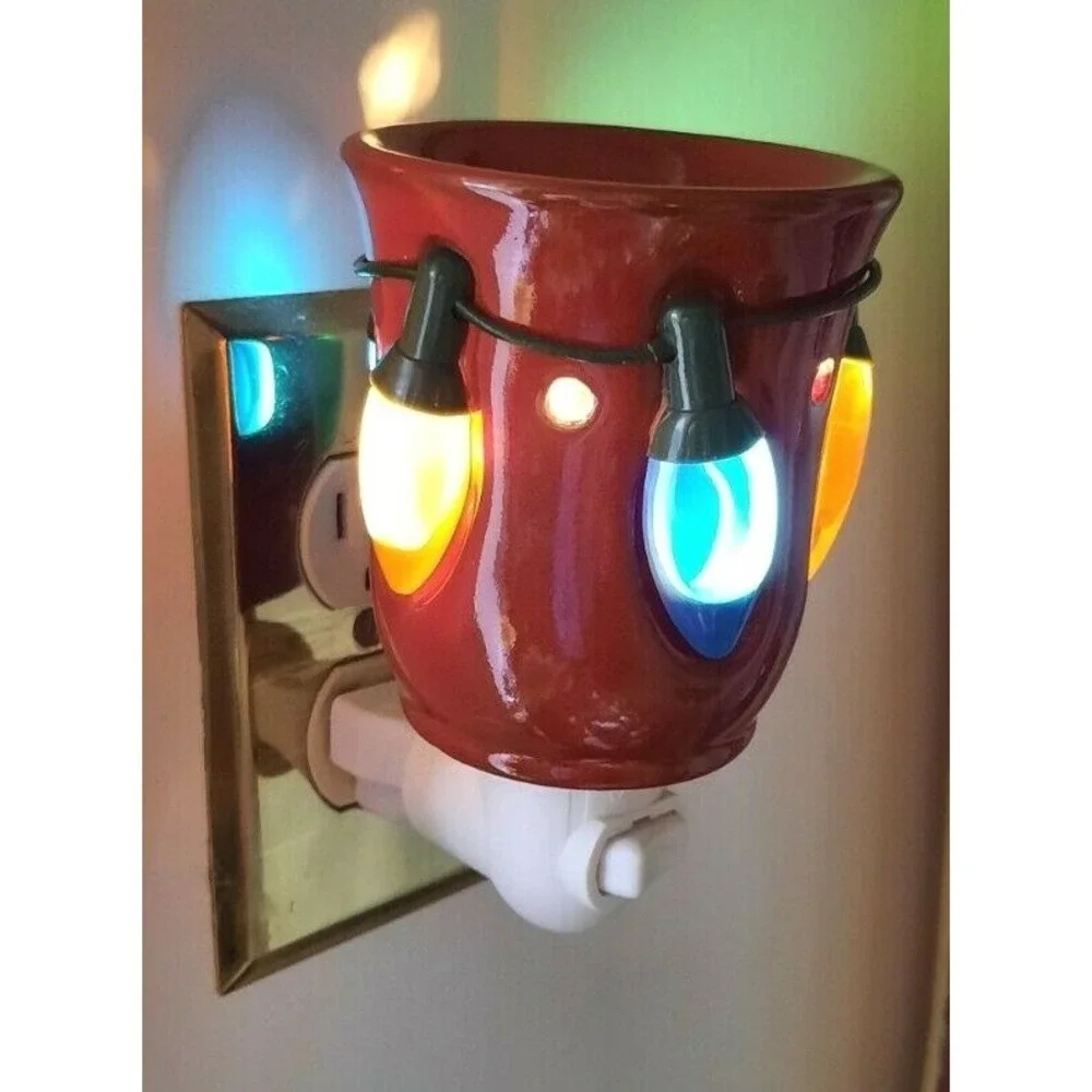 Scentsy Holiday Lights Plug-In Wax Warmer Red Christmas & Purple Floral Sleeve